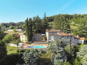 Organic Holidays - Agriturismo Corboli, via Celle-Corboli 62, 59024 Vernio (PO). 