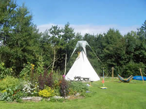 Organic Holidays - Camping at Keveral Farm, Seaton, Looe. PL13 1PA