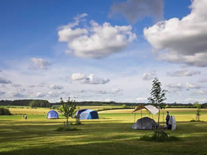 Organic Holidays - Green Field Family Campsite, Abbey Home Farm, Cirencester. GL7 5HF