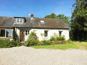 Organic Holidays - Hill Cottage, Aberhyddnant Organic Farm, Crai. LD3 8YS