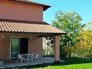 Organic Holidays - Casina Nuova, Locanda della Valle Nuova, 61033 Fermignano [PS]. 